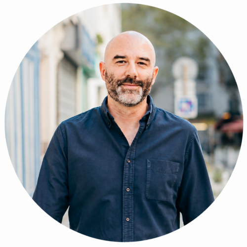 Mickael Darthiail, formateur en massages ayurvédiques
